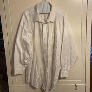 White dress shirt